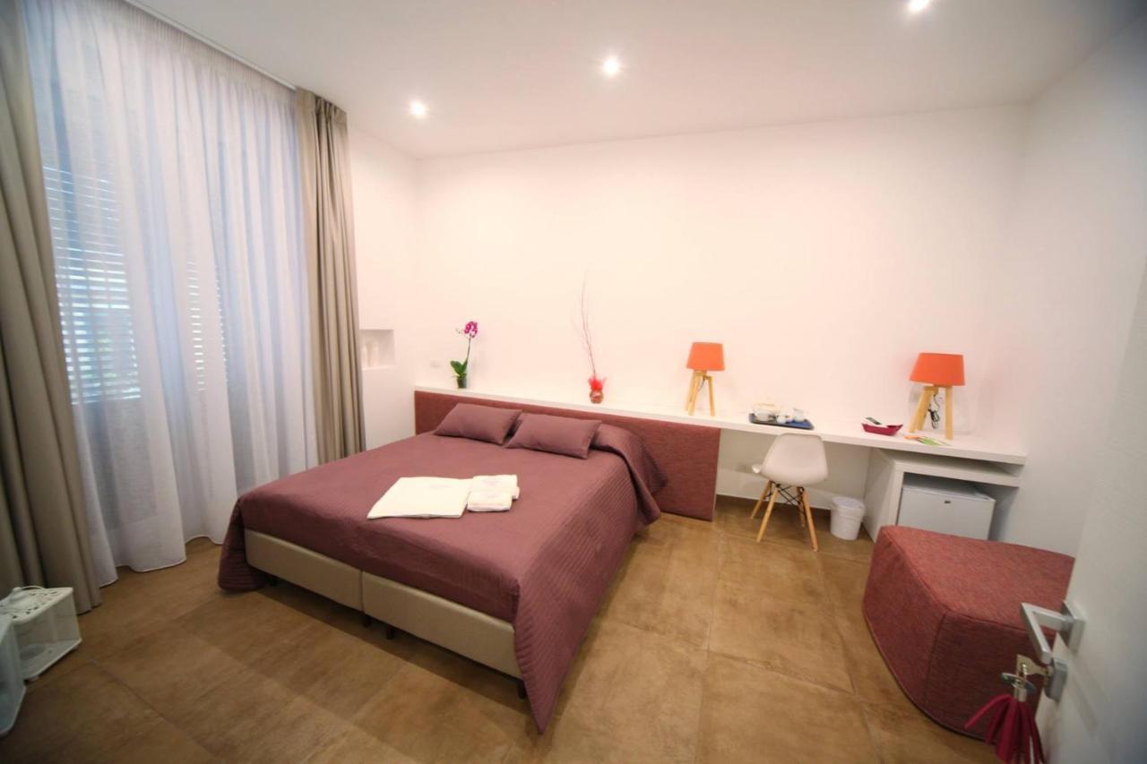 Essence Bed & Breakfast Barletta Exterior foto